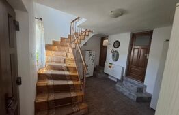 Casa de vanzare, 115.04 mp, 688 mp teren, zona Lucian Blaga