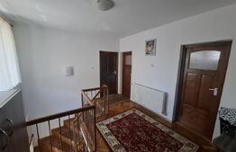 Casa de vanzare, 115.04 mp, 688 mp teren, zona Lucian Blaga