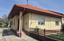Casa de vanzare, 180 mp, teren 1370 mp, zona Titulescu