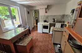 Casa cu 3 dormitoare de vanzare, 95 mp, teren 584 mp, zona Closca
