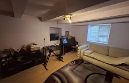Casa cu 3 camere, 218 mp, zona Lazuri
