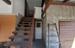 Casa cu 3 camere, 218 mp, zona Lazuri