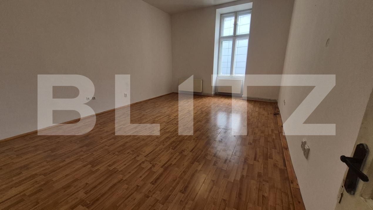 Spațiu birouri de închiriat Ultracentral - 200008SIB | BLITZ Satu Mare | Poza2