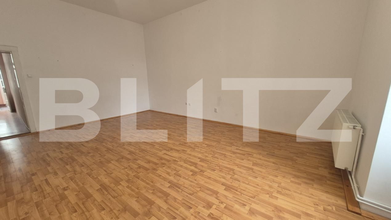 Spațiu birouri de închiriat Ultracentral - 200008SIB | BLITZ Satu Mare | Poza3