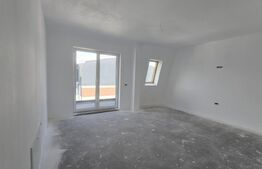 Apartament 3 camere, 70.70 mp, zona Careiului