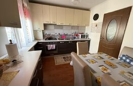 Apartamen 3 camere, 65 mp, zona Micro 16