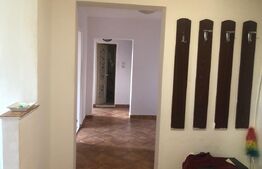Apartament 3 camere decomandat , 70 mp. , bloc cu lift , zona M15