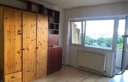 Apartament 3 camere decomandat , 70 mp. , bloc cu lift , zona M15