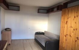 Apartament 3 camere decomandat , 70 mp. , bloc cu lift , zona M15