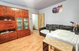 Apartament cu 3 camere, 49 mp, etaj 1, mobilat, zona Micro 15