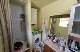 Casa 2 camere, 100 mp, anexe de vanzare, zona Gelu