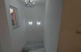 Casa de vanzare, 176.20 mp, zona Botizului