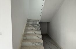 Casa cu 4 camere , 176.20 mp , zona Botiz