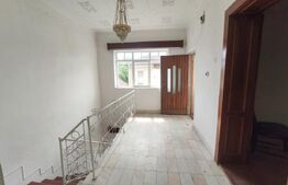 Casa de vanzare, 176 mp, 11 ari teren, Gheorghe Baritiu