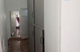 Garsoniera la casa cu curte si terasa in zona Centrala