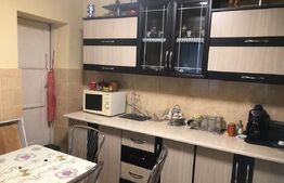 Casa de vanzare, 125 mp, teren 900 mp, zona 14 Mai