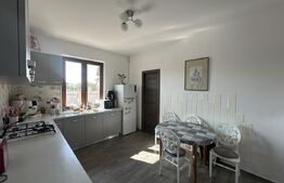 Casă de vânzare, 130 mp, zona Vetis