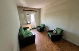 Apartament la casă, 3 camere