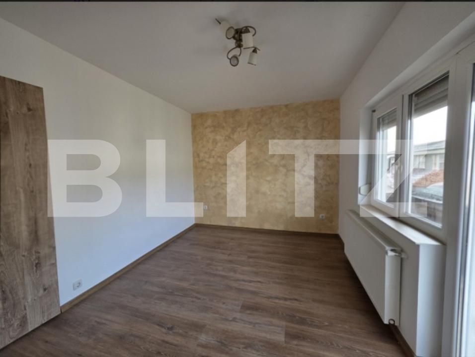 Apartament de închiriat 3 camere Micro 16 - 203403AI | BLITZ Satu Mare | Poza2