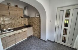 Casa cu 6 camere de vanzare, 245,70 mp, teren 525 mp, zona Bulevardului Closca
