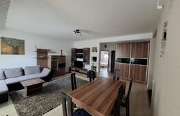 Apartament cu 3 camere de vanzare, zona Micro 16