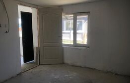 De vanzare casa semifinisata , 41mp , 131 mp teren , zona Petin