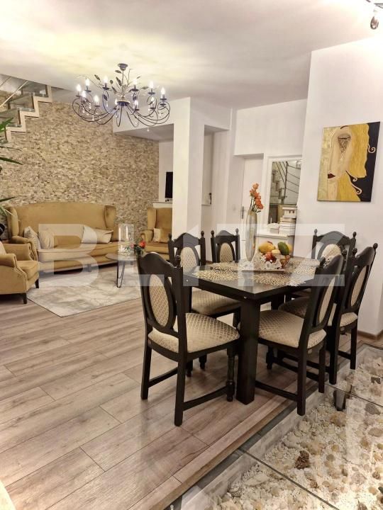 Apartament de vânzare 4 camere Ultracentral - 203800AV | BLITZ Satu Mare | Poza3