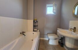 Casa 4 camere 120 mp, teren 5000 mp.. Sud