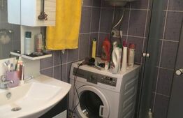 Doua case intr-o curte, teren 3700 mp, zona Supuru de Sus