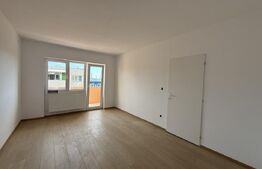 Apartament cu 4 camere, 84 mp, zona Semicentrală