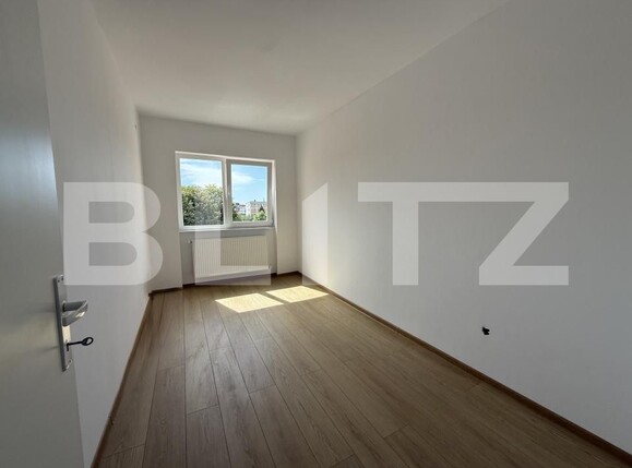 Apartament de vânzare 4 camere Semicentral - 204575AV | BLITZ Satu Mare | Poza3