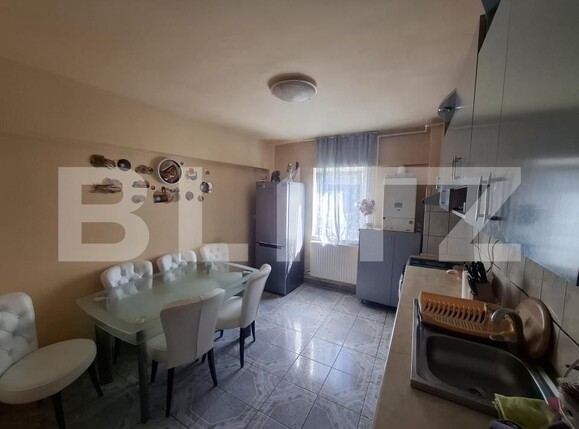 Apartament de vânzare 2 camere Micro 16 - 205259AV | BLITZ Satu Mare | Poza3