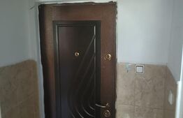Garosniera de vanzare, 23 mp, zona Soarelui