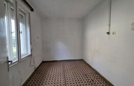 Casa de vanzare, 3 camere, 80 mp, zona Csengersima (Ungaria)