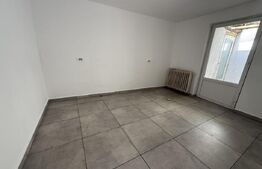 Casa de închiriat,3 camere, 63 mp, zona Semicentrala