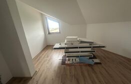 Apartament cu 3 camere, 100 mp utili, zona Aurel Vlaicu 