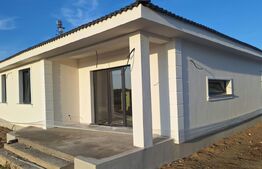 Casa 4 camere, 100 mp, zona Calea Odoreului 