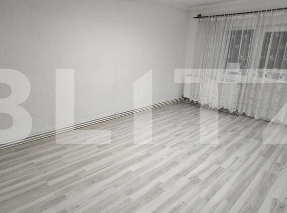 Apartament de vânzare 3 camere Micro 17 - 208555AV | BLITZ Satu Mare | Poza1