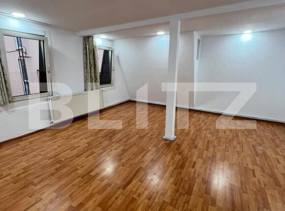 Spațiu birouri de vânzare Semicentral - 209169SVB | BLITZ Satu Mare | Poza1