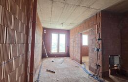 Apartament 2 camere, 40 mp, zona Smarald City