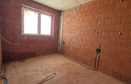 Apartament 2 camere, 40 mp, zona Smarald City