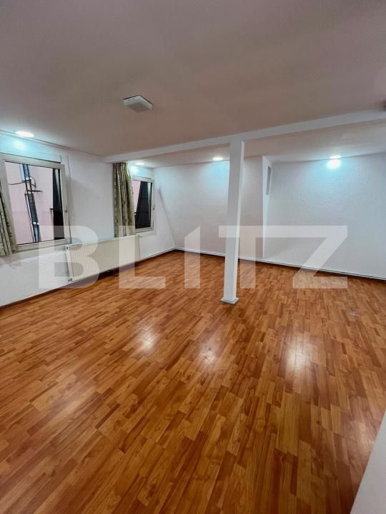 Spațiu birouri de închiriat Semicentral - 209320SIB | BLITZ Satu Mare | Poza2