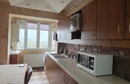 Apartament de închiriat 3 camere Micro 14, Satu Mare