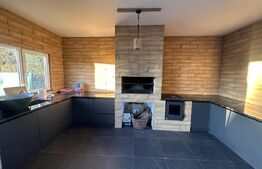 Casa P+E, 260 mp, 1650 mp teren, zona Paulesti 