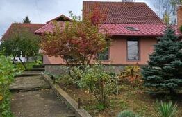 Casa de vanzare, cu 6 camere, 160 mp, zona Barcani 