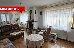 Casa deosebita, 128 mp, 569 mp teren, in Santionlunca