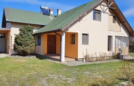 Casa de vanzare, cu 5 camere, 176 mp, teren 861 mp, zona Ciucului