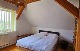 Casă, de vanzare, cu 6 camere, 300 mp, zona semicentrala