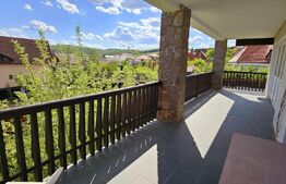 Casă, de vanzare, cu 6 camere, 300 mp, zona semicentrala