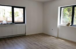 Casă spațioasă, de vanzare, cu 10 camere, 200 mp, zona semicentrala